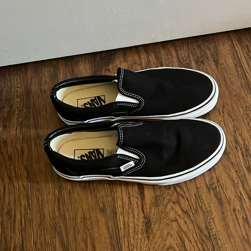 Vans Classic Slip-on Black Shoe Size 8.5 Women’s